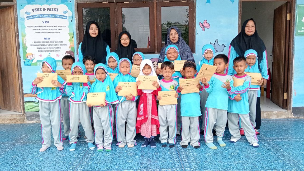 Pembagian Hadiah Lomba Agustusan RA As Safrina 2025