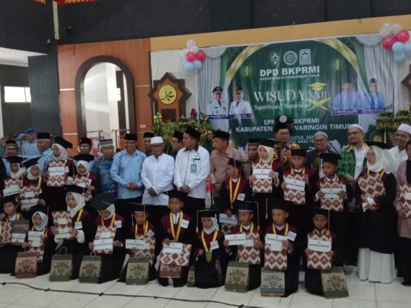 Dua Santri TPA As Safrina Raih Prestasi Gemilang di Panggung Utama