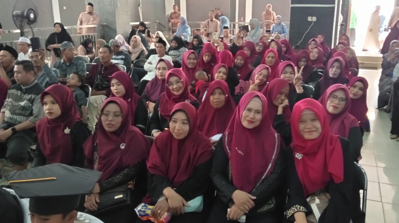 Solid Abis! Wali Santri TPA As Safrina Buktikan Dukungan Total