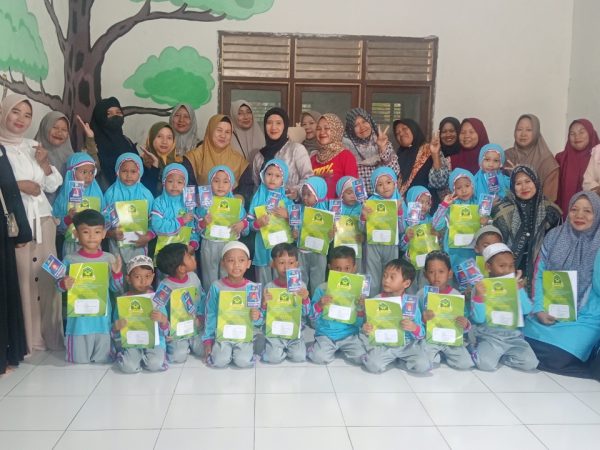 Wajah Ceria Siswa RA As Safrina Warnai Pembagian Rapor Semester 1 Tahun Ajaran 2025/2026