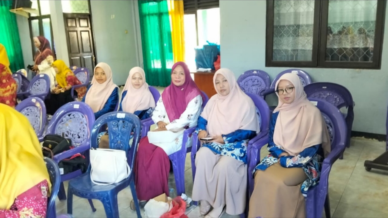 Tingkatkan Kualitas Pendidikan, RA As Safrina Hadiri Workshop Pengelolaan Kurikulum Berbasis Cinta dan Rapor Digital Madrasah Tingkatkan Kualitas Pendidikan, RA As Safrina Hadiri Workshop Pengelolaan Kurikulum Berbasis Cinta dan Rapor Digital Madrasah